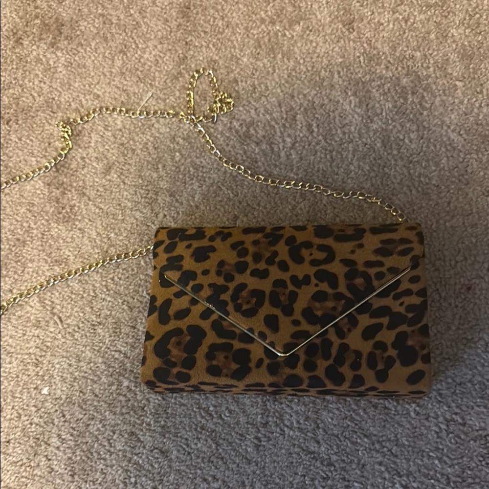 Leopard Print Chain Shoulder Bag